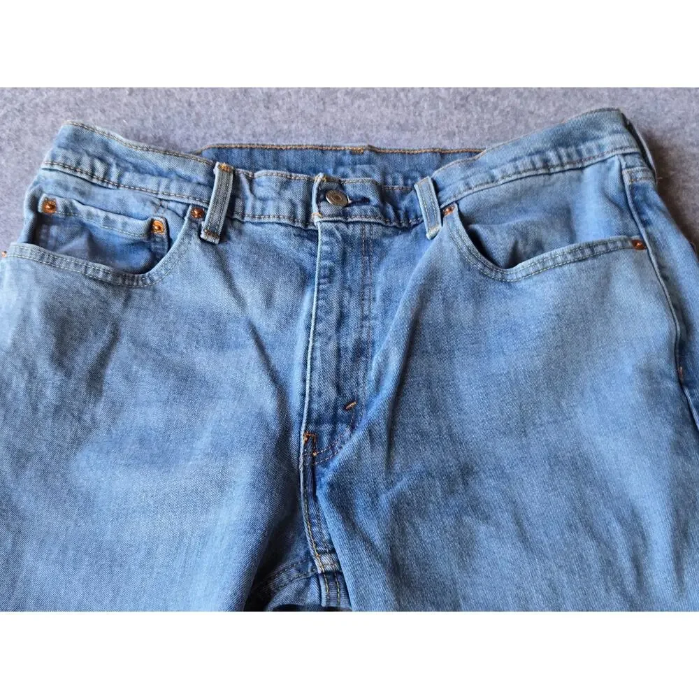 Levi's 550 Jeans Men's Classic Relaxed Fit Straight Cut Medium Wash 34x28.5
